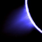 Descubren mar de agua que podría albergar vida en Encélado, una de las lunas de Saturno
